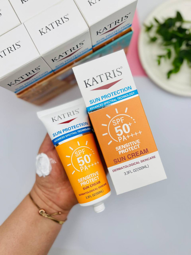 ضد افتاب بی رنگ کاتریس spf50 حجم ۱۰۰ میل